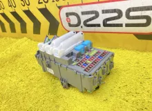 Блок предохранителей HONDA STEP WAGON SPADA ЦВЕТ NH704M|2018 38200TADJ01 RP5 LFA, передний