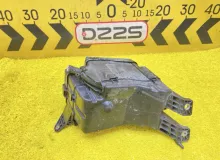 Блок предохранителей TOYOTA VANGUARD 2007 8274242030 ACA33W 2AZFE, передний