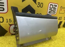 Подножка TOYOTA HIACE 2006 5177326031 KDH205V 2KDFTV, передняя правая