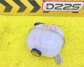 Бачок расширительный Toyota