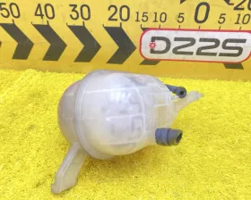 Бачок расширительный Toyota