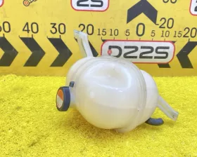 Бачок расширительный Toyota