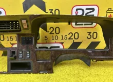 Консоль спидометра TOYOTA HIACE 1997 5540426320 KZH106W 1KZTE, передний