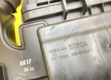 Корпус воздушного фильтра NISSAN SERENA 2018 165005TP0A HFC27 HR12DE, передний