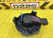 Мотор печки TOYOTA HIACE 2006 8710326060 KDH205V 2KDFTV, передний