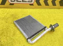 Радиатор печки TOYOTA HIACE 2006 8710726210 KDH205V 2KDFTV, передний
