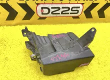 Блок предохранителей TOYOTA VANGUARD 2007 8274142010 ACA33W 2AZFE, передний