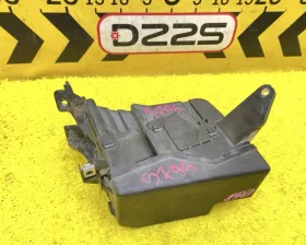 Блок предохранителей TOYOTA
