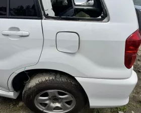 Крыло заднее TOYOTA
