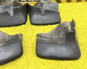 Брызговики комплект TOYOTA