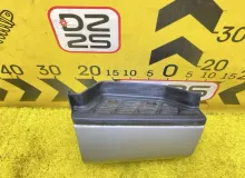 Подножка TOYOTA HIACE 2006 5177326031B2 KDH205V 2KDFTV, передняя правая