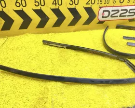 Молдинги на крыше TOYOTA