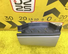 Подножка TOYOTA