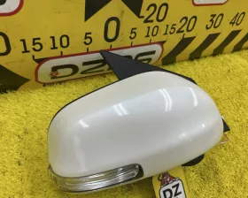 Уши TOYOTA