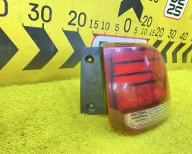 Стоп-сигнал MITSUBISHI