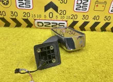 Уши HUMMER H3 2006 15884836 L52, передние левые