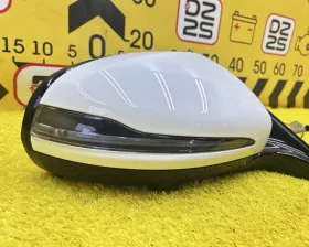 Уши Mercedes-Benz