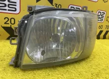Фара TOYOTA HIACE 2006 8115026470 KDH205V 2KDFTV, передняя левая