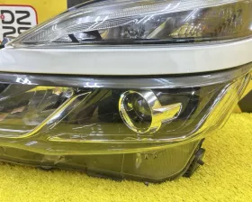 Фара NISSAN