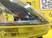 Фара NISSAN SERENA 2018 260105TF5A HFC27 HR12DE, передняя правая