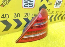 Стоп-сигнал Mercedes-Benz S-CLASS 2007 WDD221 M273E55|273961|273.961, задний правый Стоп-сигнал Mercedes-Benz S-CLASS 2007 WDD221 M273E55|273961|273.961, задний правый