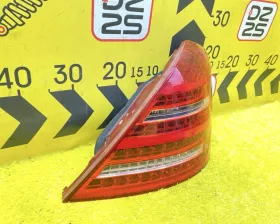 Стоп-сигнал Mercedes-Benz