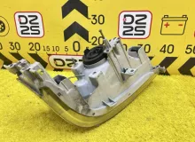 Фара TOYOTA HIACE 1997 8115026180 KZH106W 1KZTE, передняя левая Фара TOYOTA HIACE 1997 8115026180 KZH106W 1KZTE, передняя левая