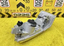 Фара TOYOTA HIACE 2008 8111026470 KDH206V 1KDFTV, передняя правая