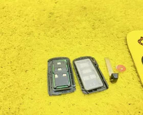 Ключ зажигания TOYOTA