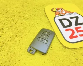 Ключ зажигания TOYOTA