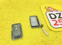 Ключ зажигания TOYOTA PRIUS 2012 8990447170 ZVW30 2ZRFXE, передний