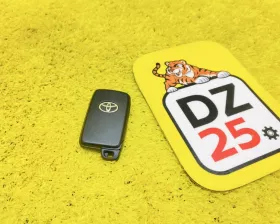 Ключ зажигания TOYOTA