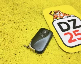 Ключ зажигания TOYOTA
