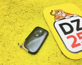 Ключ зажигания TOYOTA