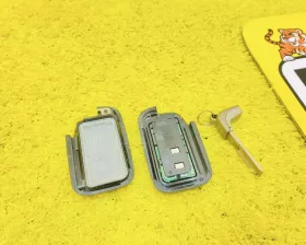 Ключ зажигания TOYOTA