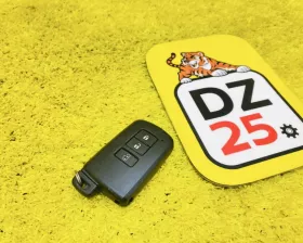 Ключ зажигания TOYOTA