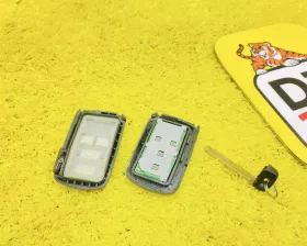 Ключ зажигания TOYOTA