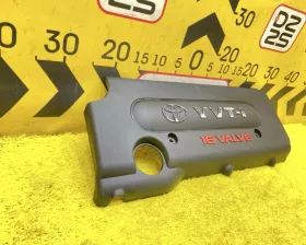 Пластиковая крышка на двс TOYOTA