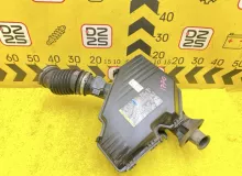 Корпус воздушного фильтра HUMMER H3 2006 15776564 L52, передний