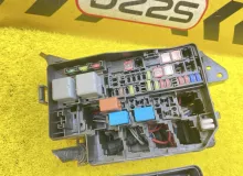 Блок предохранителей TOYOTA VANGUARD 2009 8274142010 ACA38W 2AZFE, передний