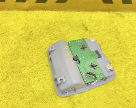 Светильник салона TOYOTA