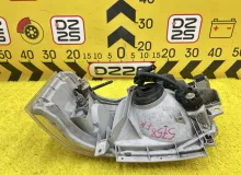 Фара TOYOTA HIACE 2006 8111026470 KDH205V 2KDFTV, передняя правая