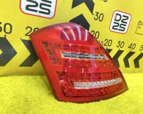 Стоп-сигнал Mercedes-Benz