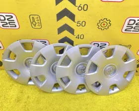 Колпаки на колеса R15 TOYOTA