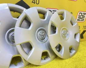 Колпаки на колеса R15 TOYOTA