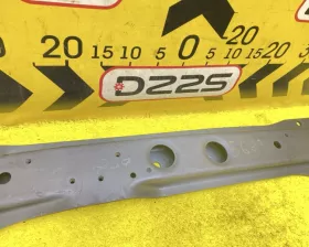 Балка под акпп TOYOTA