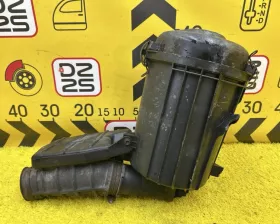Корпус воздушного фильтра Toyota