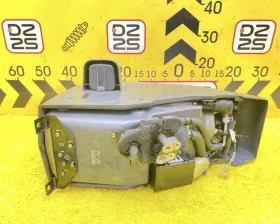 Бардачок между сиденьями Toyota