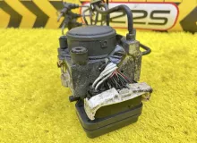Блок abs TOYOTA HIACE 2006 4405026112 KDH205V 2KDFTV, передний