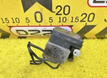 Блок abs TOYOTA HIACE 2006 4405026112 KDH205V 2KDFTV, передний